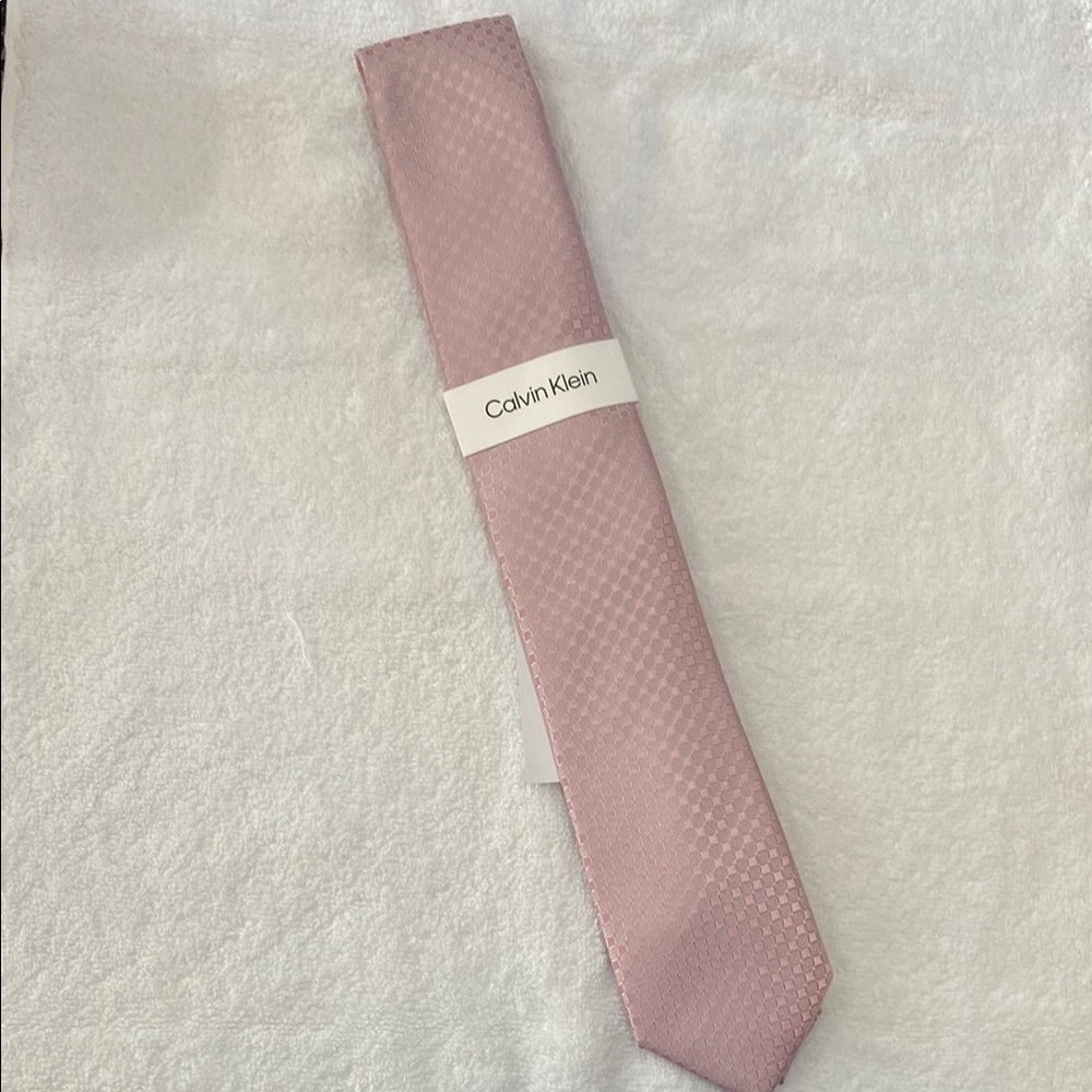 Calvin Klein Soft Pink Men's Tie